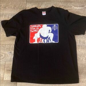 Classic Black Japan Tokyo Sumo Crewneck Tee from Japan NWOT